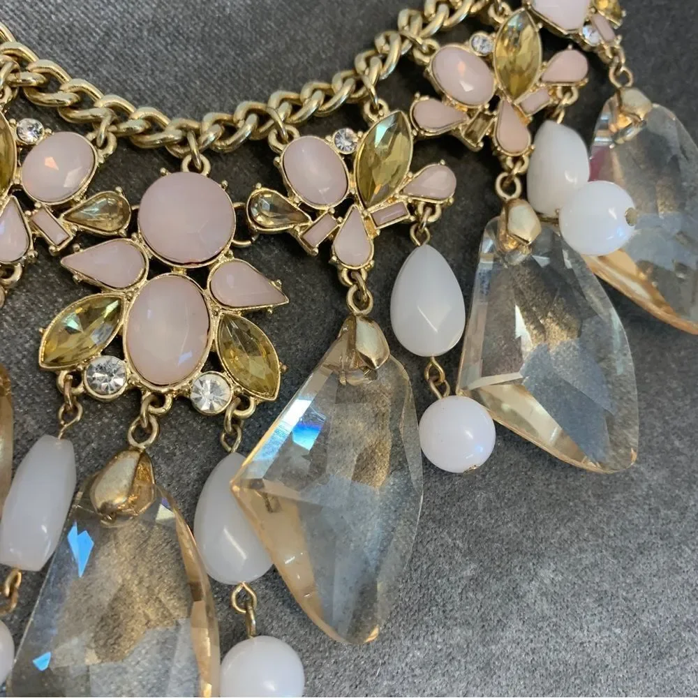 N/A light pastel